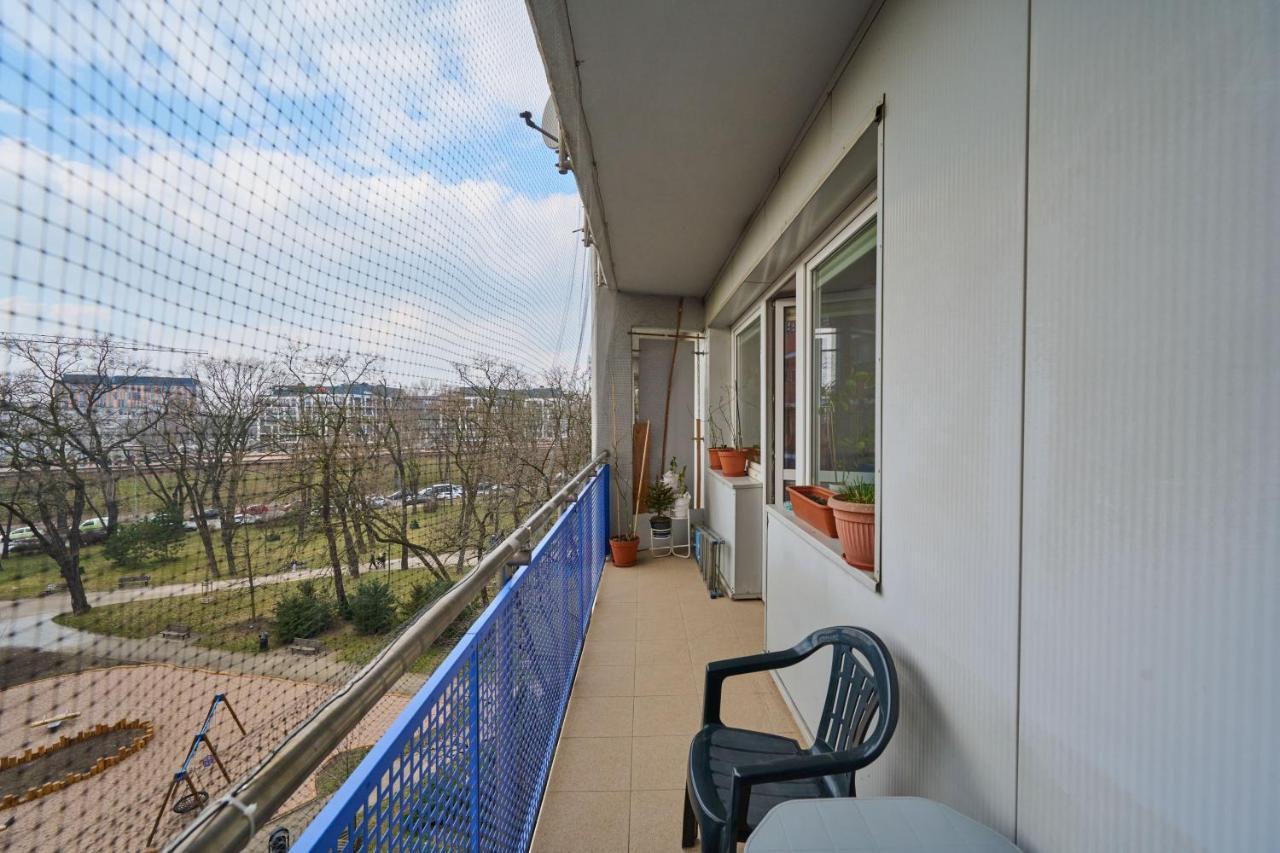 Apartments Wroclaw Legnicka By Noclegi Renters Exterior photo